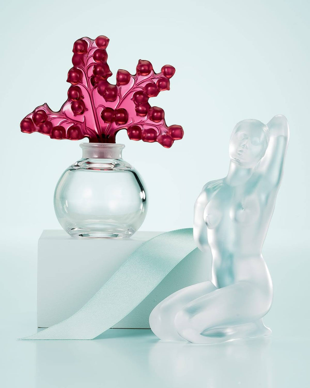 Clear Aphrodite Nude Figure O88727