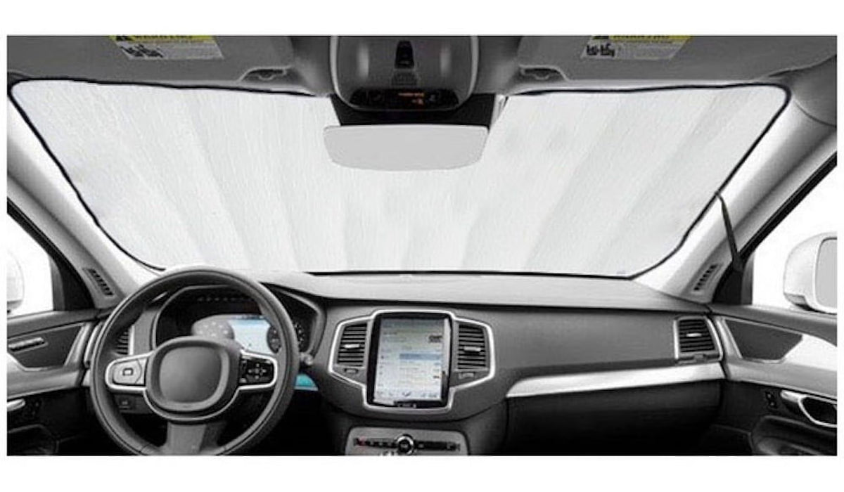 Custom Fit Windshield Sunshade I185546