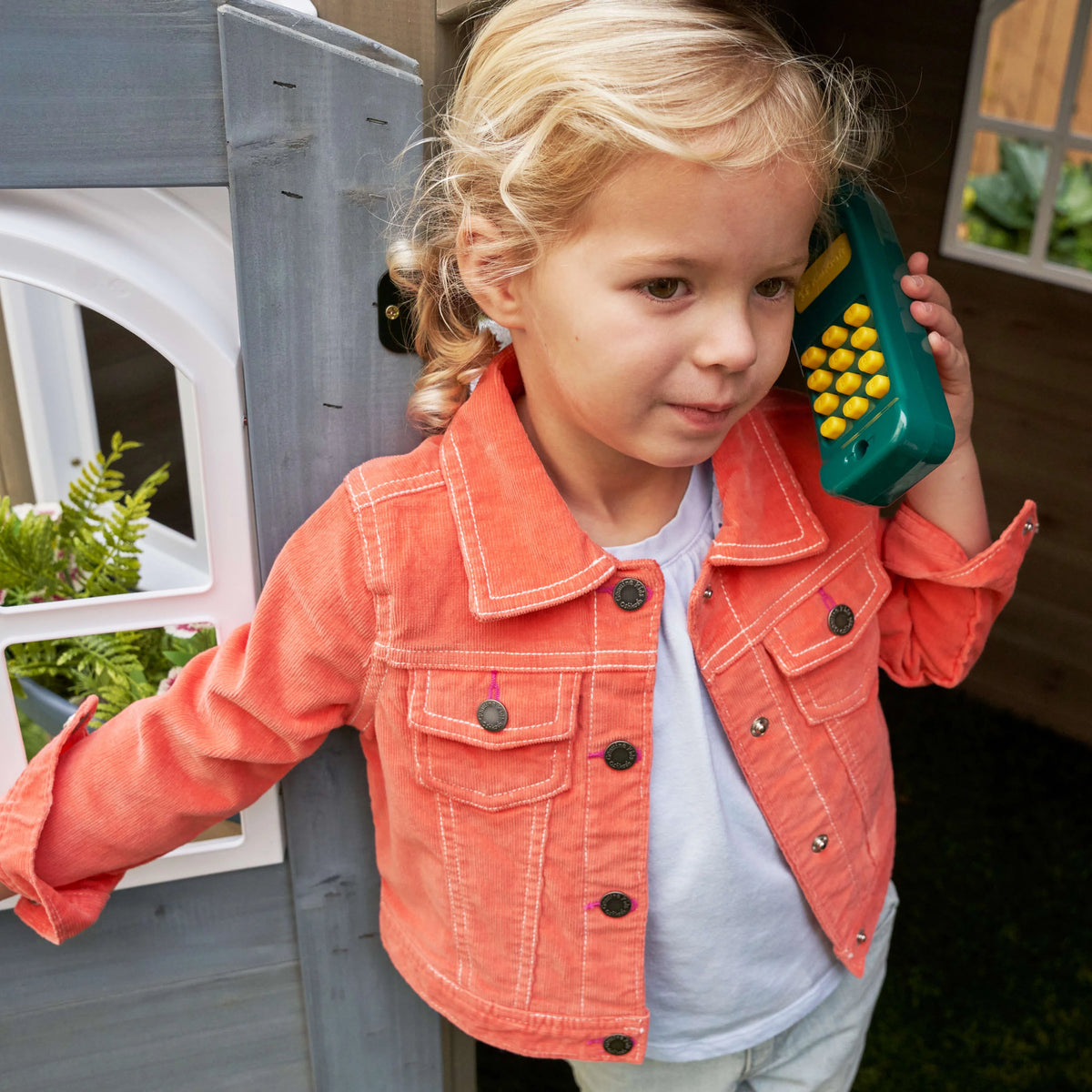 Wooden Outdoor Playhouse with Bench and Kitchen Z2617