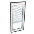 Skylight with Blinds Venetian Eggshell White S266