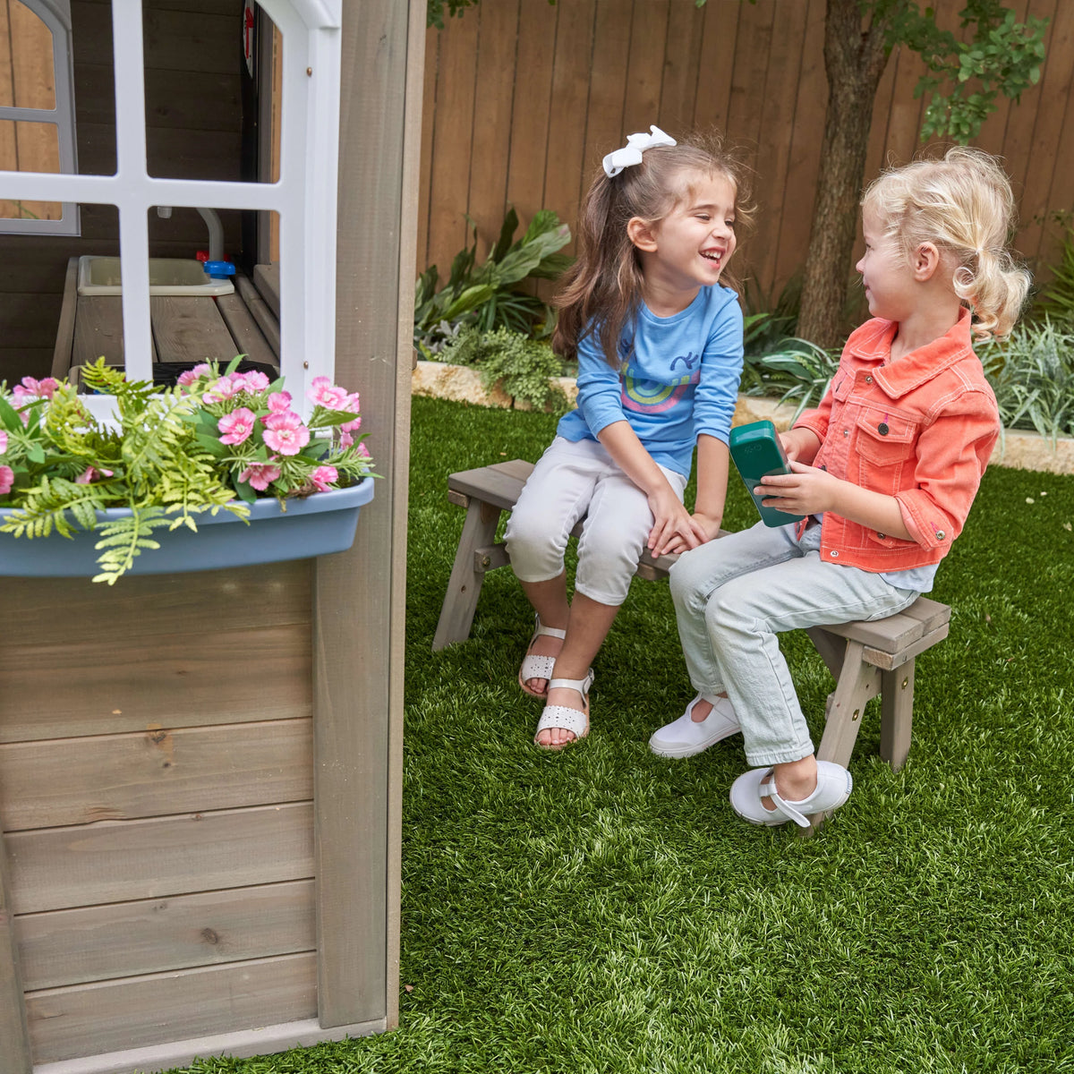 Wooden Outdoor Playhouse with Bench and Kitchen Z2617
