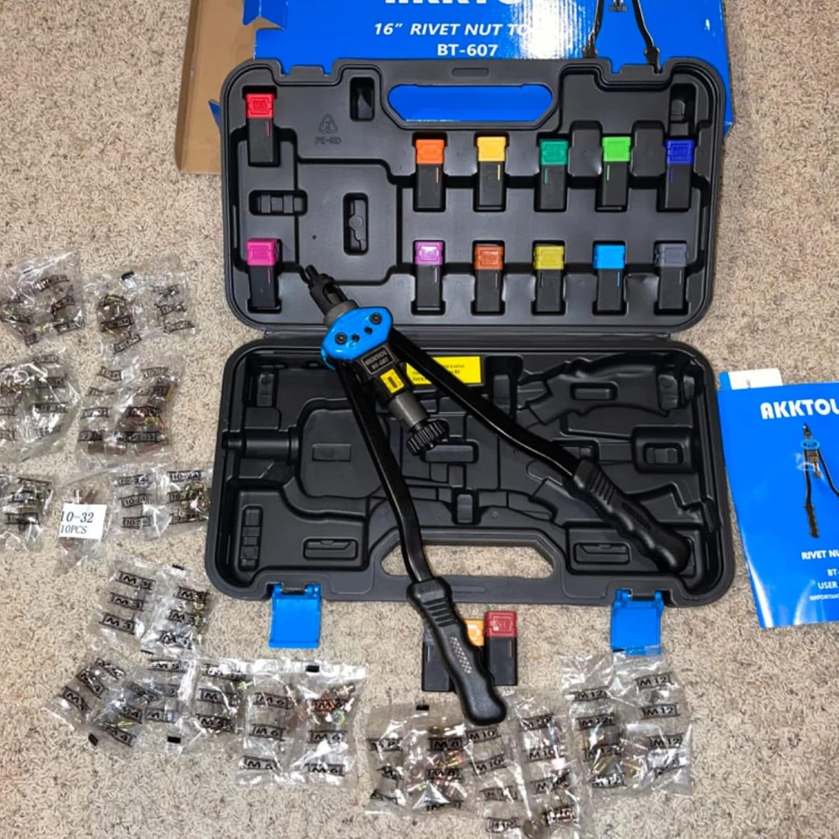 16" Rivet Nut Tool Kit with 15 PCS Mandrels and 125 PCS Rivet Nuts A4482