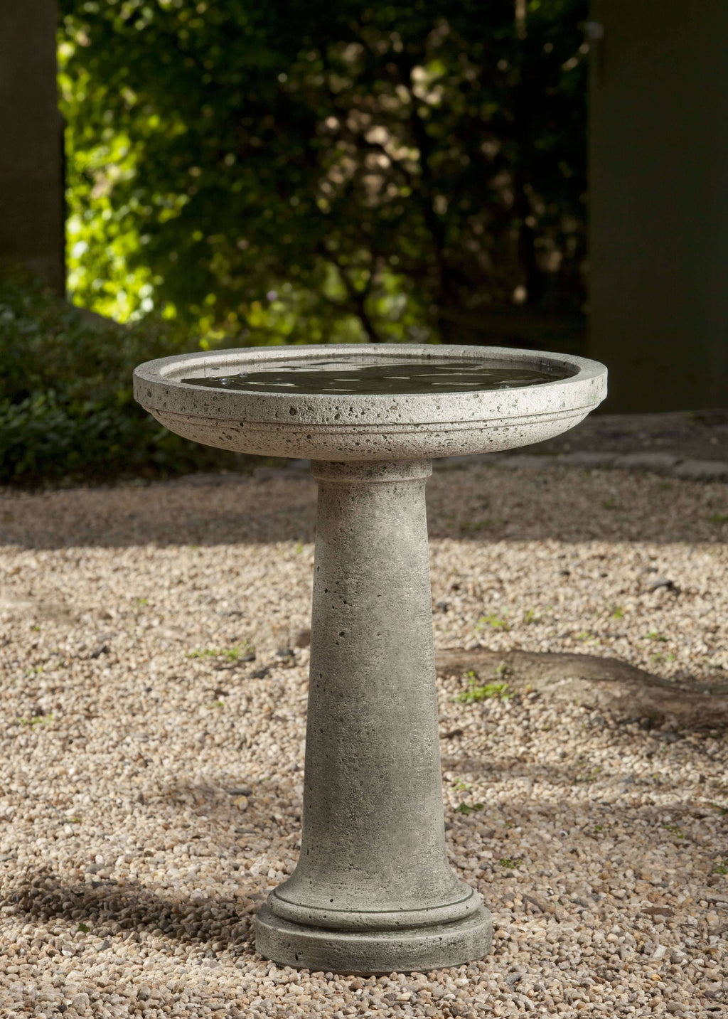 Verde Birdbath K1552