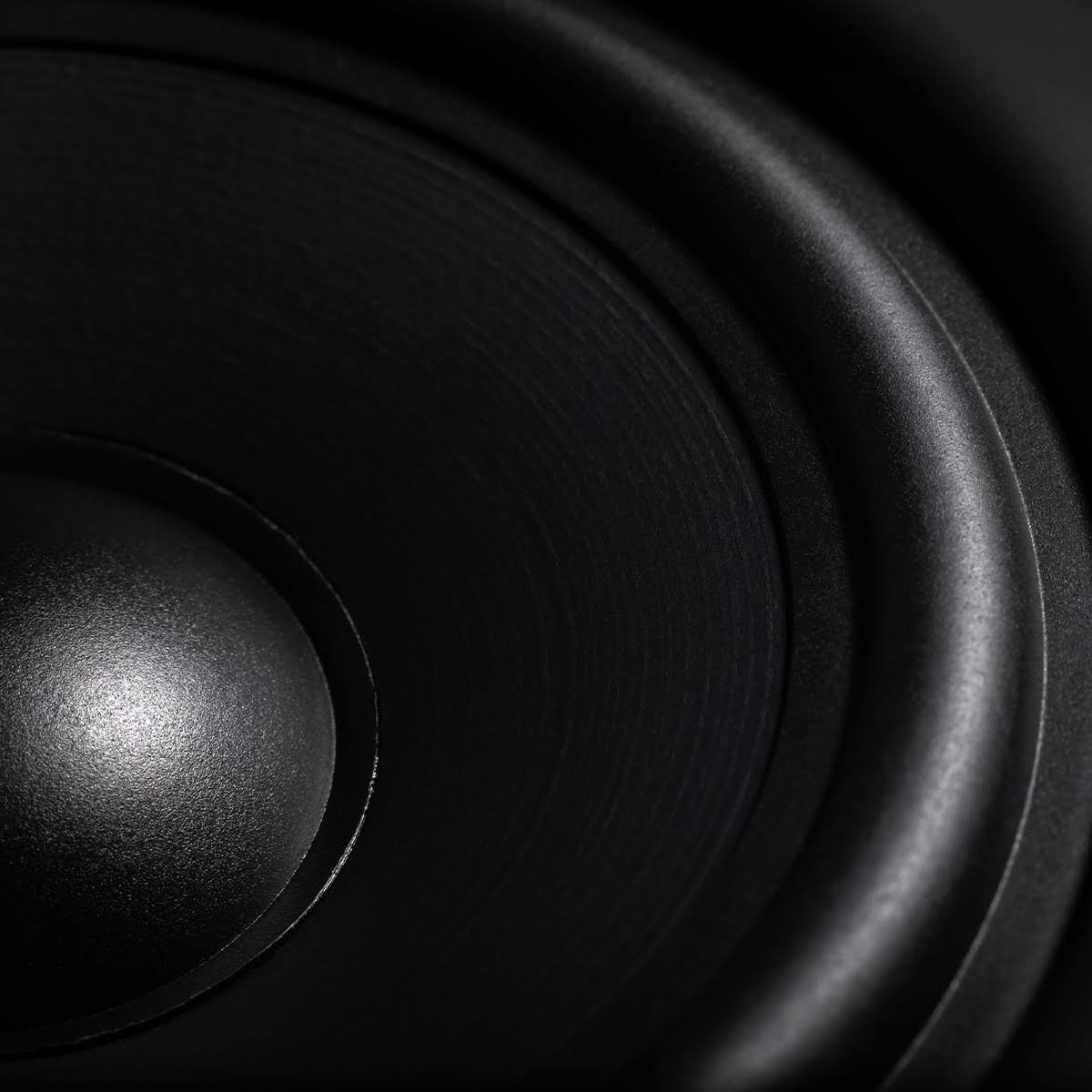 Matte Black Bookshelf Speakers E8318