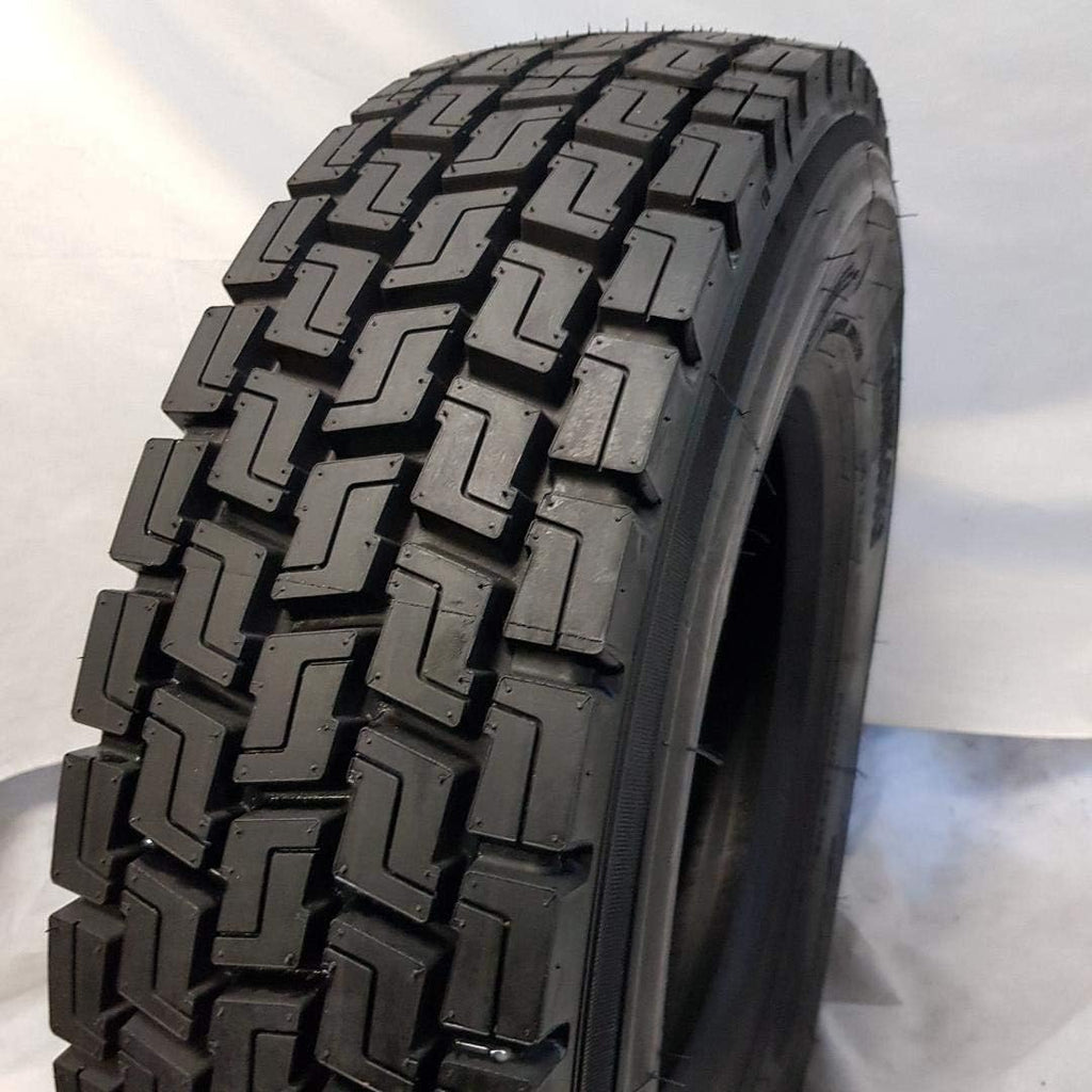 235/75R17.5 16 Ply Truck Tire Q276