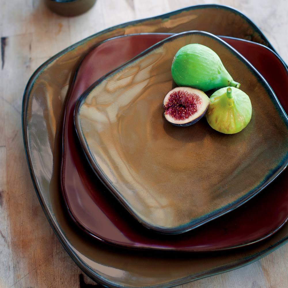 11 in. Vitrified China Square Plate M476
