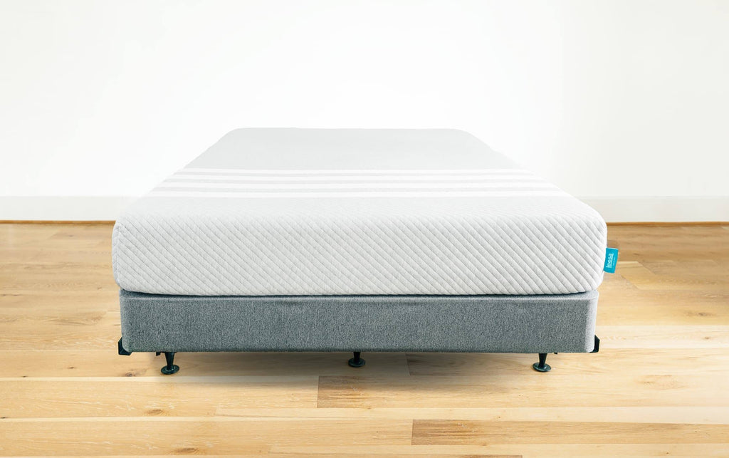 Gray King Size Mattress Foundation I29939