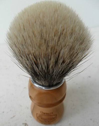 Cherry Wood Badger Shave Brush D131879