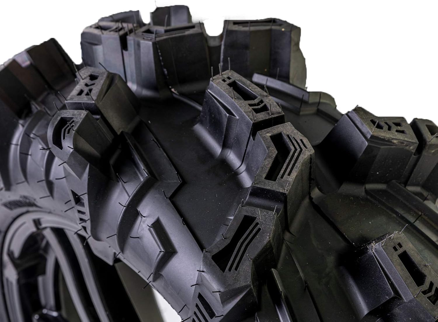 44x10-24 Mud Tire F809961